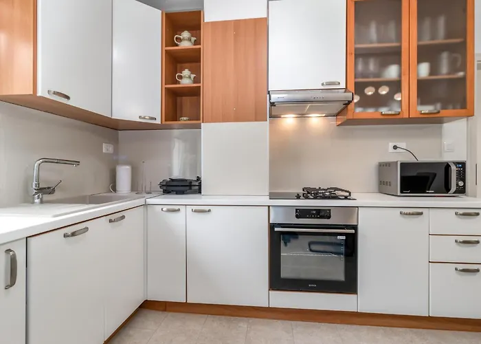 2 Bedroom Awesome In * Tribalj (Primorsko-Goranska)