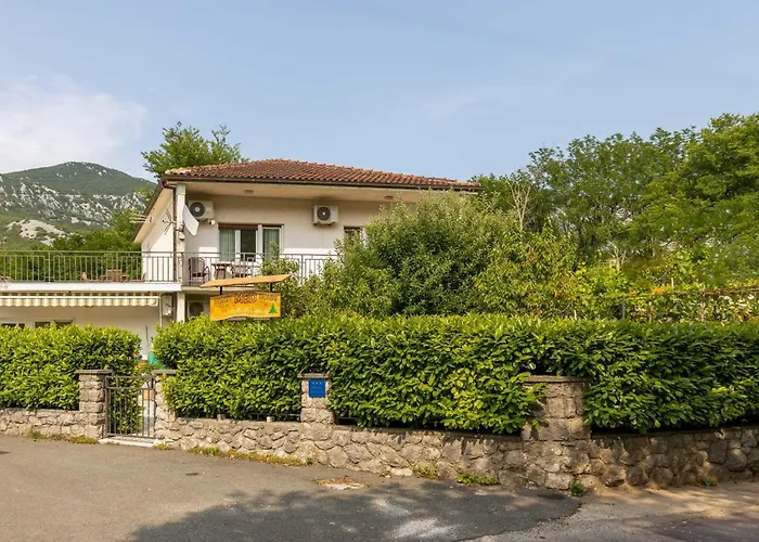 2 Bedroom Awesome In شقة *